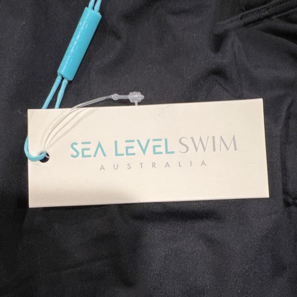 Sea Level Twist Front Tankini in Black (6) - Picture 9 of 10